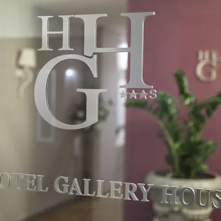 Gallery House 酒店 3*