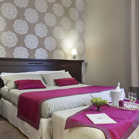 Gallery House 酒店