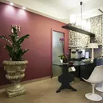Gallery House Отель