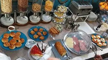 Gallery House Ξενοδοχείο 3*