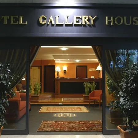 Ξενοδοχείο Gallery House 3*