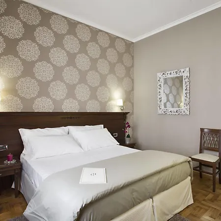 Ξενοδοχείο Gallery House 3*