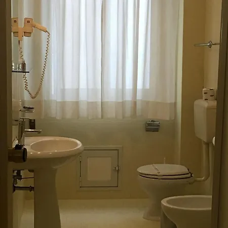 Ξενοδοχείο Gallery House