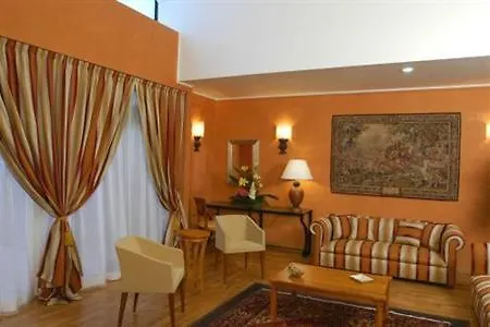 Gallery House מלון